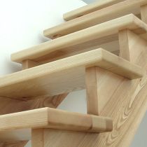 escalier-frene-cable-acier-detail.jpg
